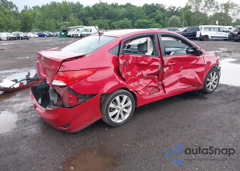 2013 Hyundai Accent Gls z USA, uszkodzony, nr VIN KMHCU4AE4DU321956